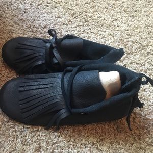 Handmade Deer Hide, leather Moccasins with Fringe